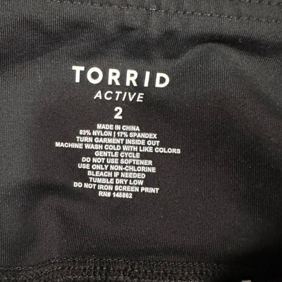Torrid Active Wicking Crop Leggings Performance Core Reflective Dots NWT - Picture 3 of 10